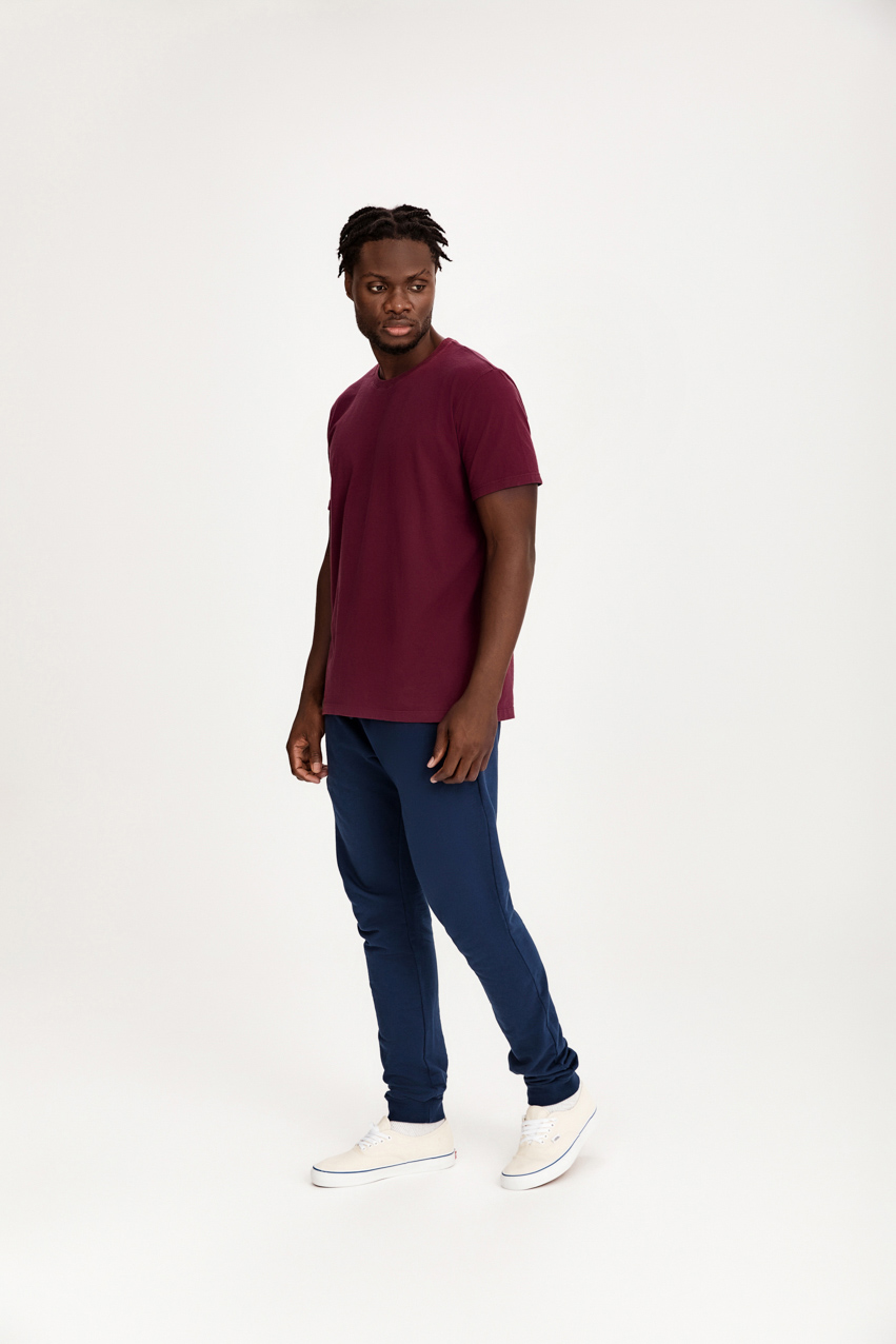 Camiseta Bordô Borgonha - Unissex